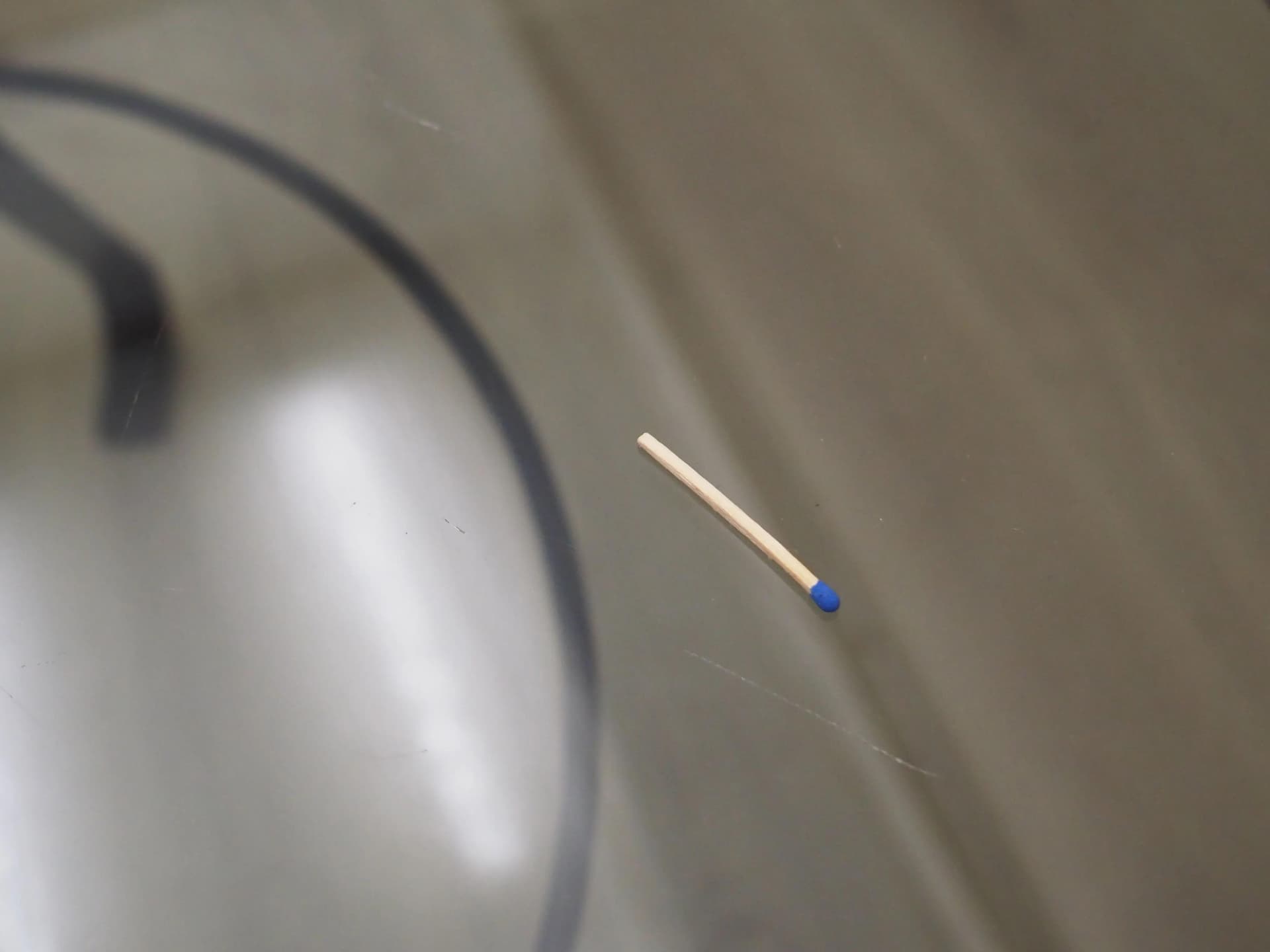 Stolik kawowy, szkło, metal czarny, Dania, lata 70. - 42513