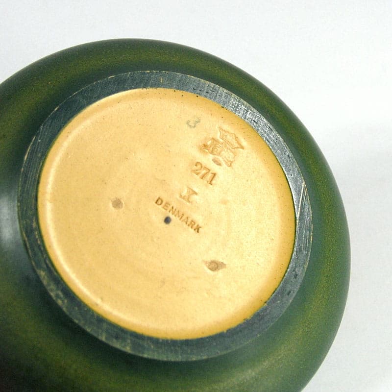 Art Nouveau dish, orange ceramic, Ipsen, Denmark, 1920s. - 41259