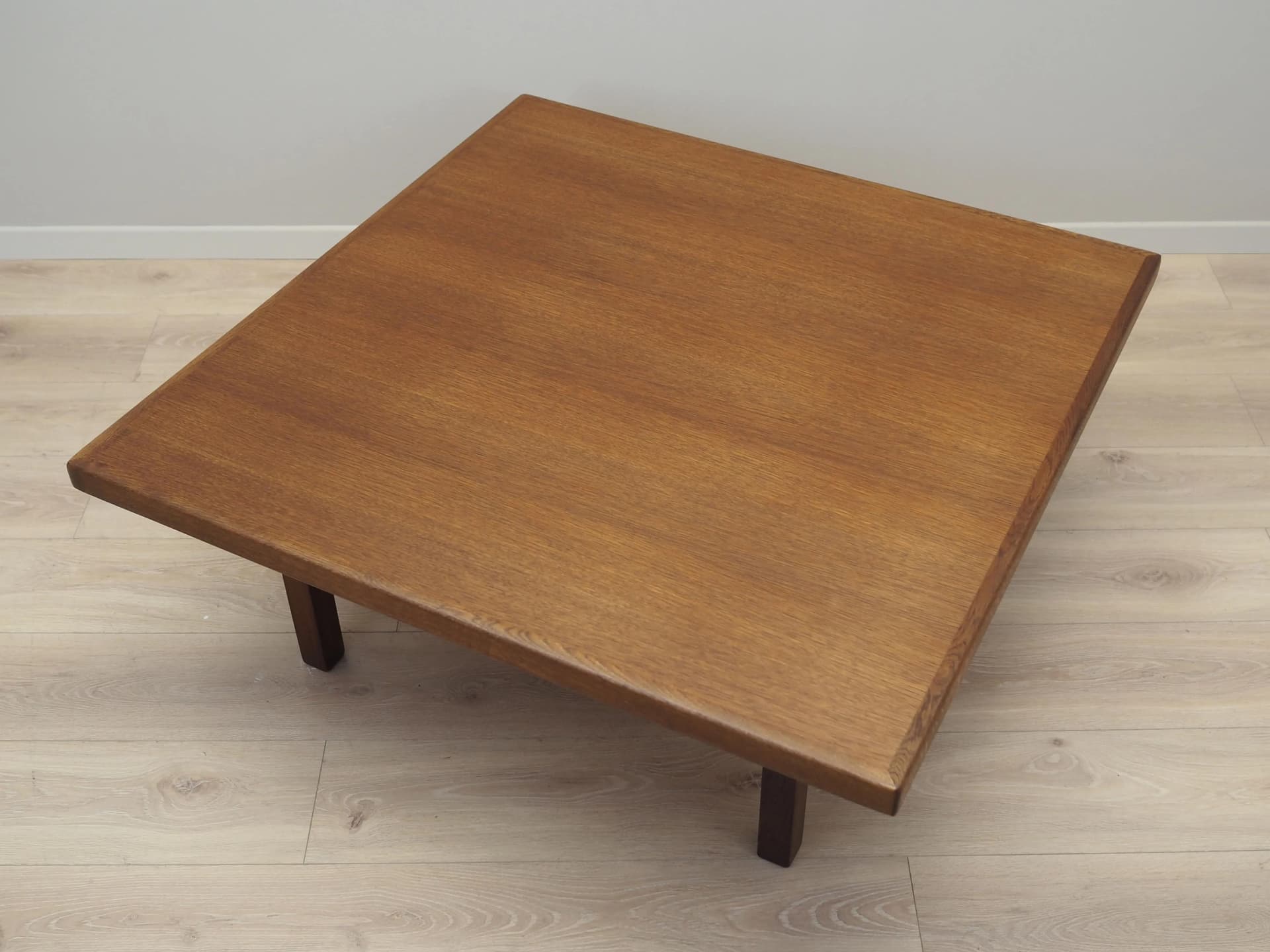 Coffee table, brown oak, by H. J. Wegner, Getama, Denmark, 1960s. - 42371