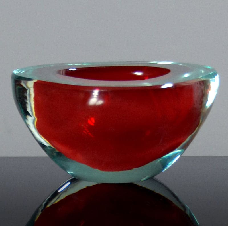 Bowl sommerso, red glass, Murano, Italy, 1960s. - 42128