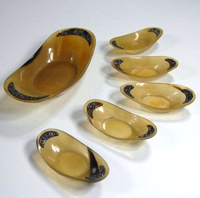 Zestaw miseczek art déco, beżowy, róg bawoli, srebro, Indonezja, lata 30. - 42093