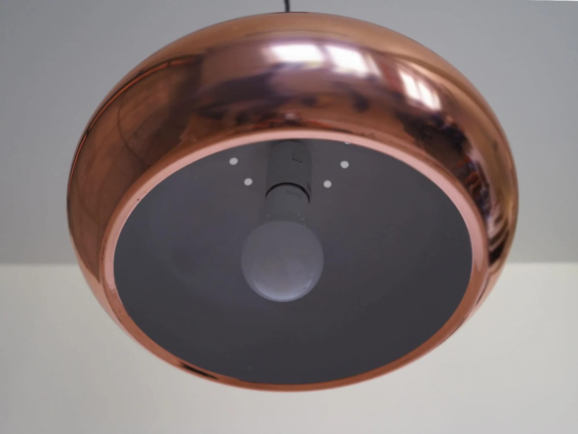 Lampa wisząca, różowy metal, Dania, lata 90. - 43919