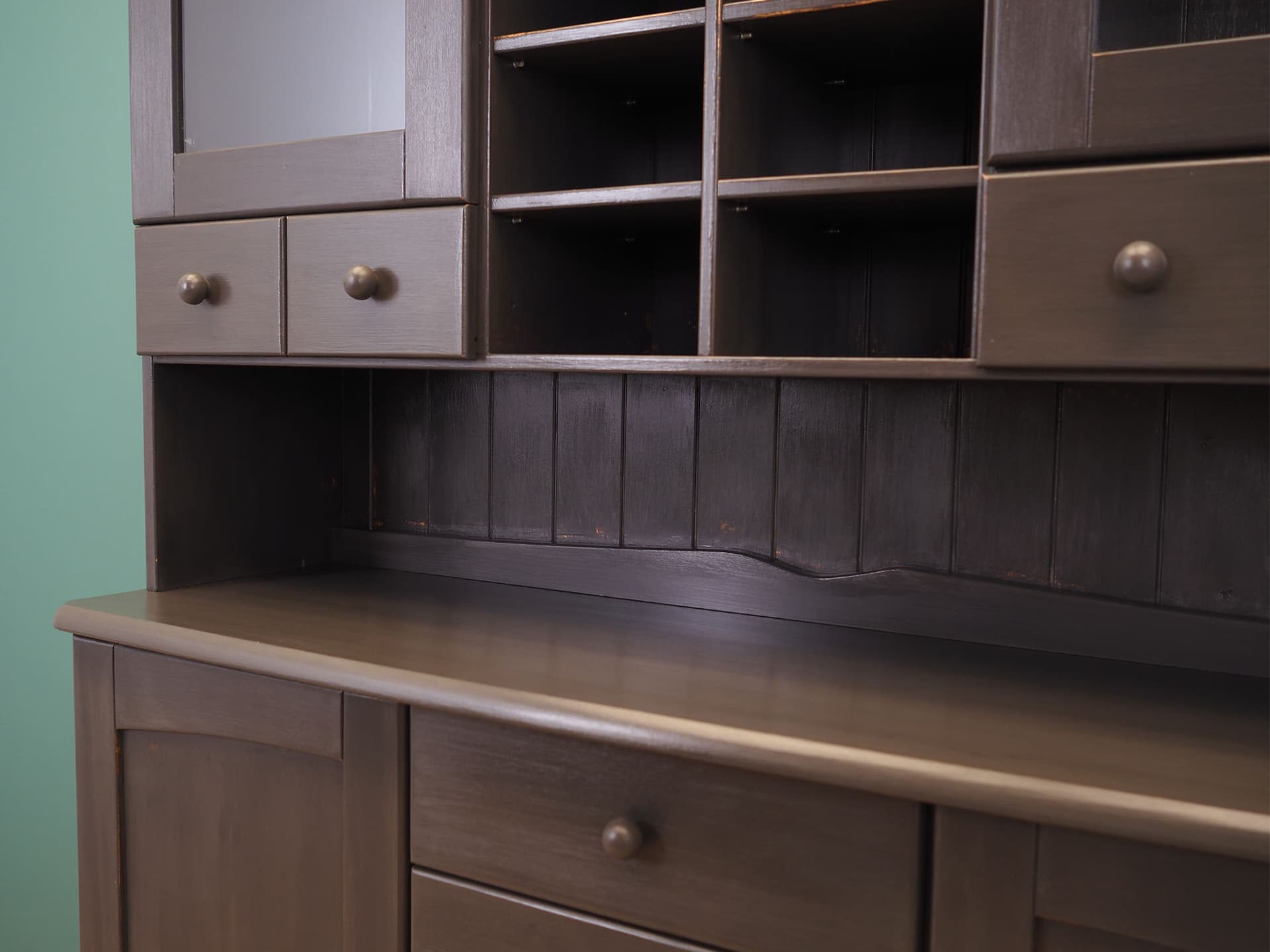 Kredens, skandynawski design, sosna szara, Dania, lata 80. - 50680