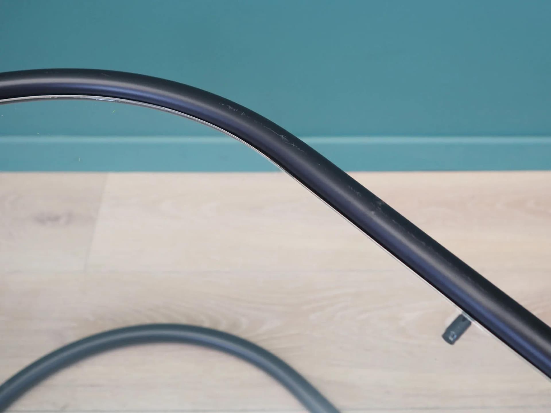 Stolik boczny, szkło, metal czarny, Dania, lata 70. - 43732