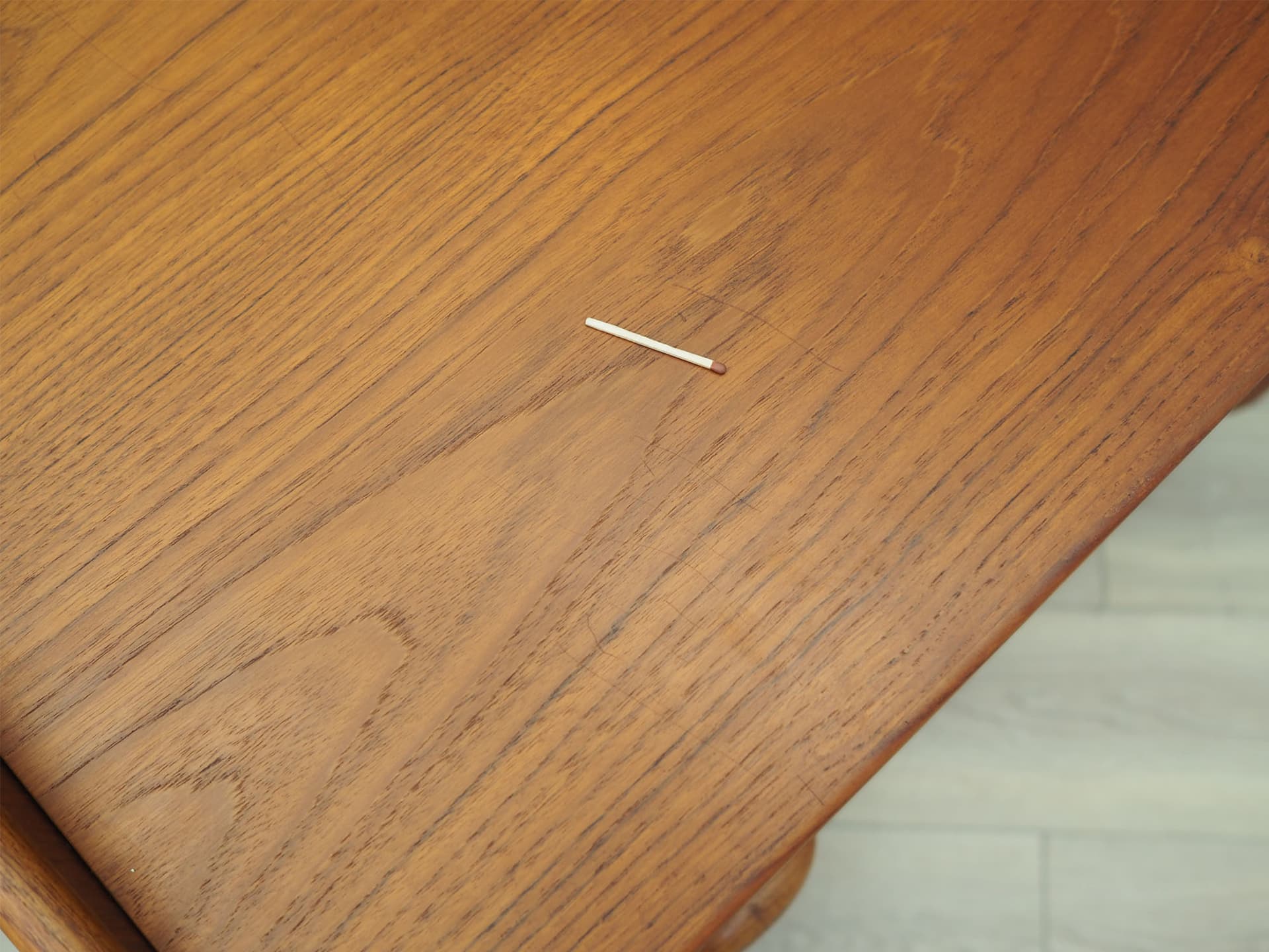 Toaletka, teak brązowy, Finlandia, lata 60. - 50577