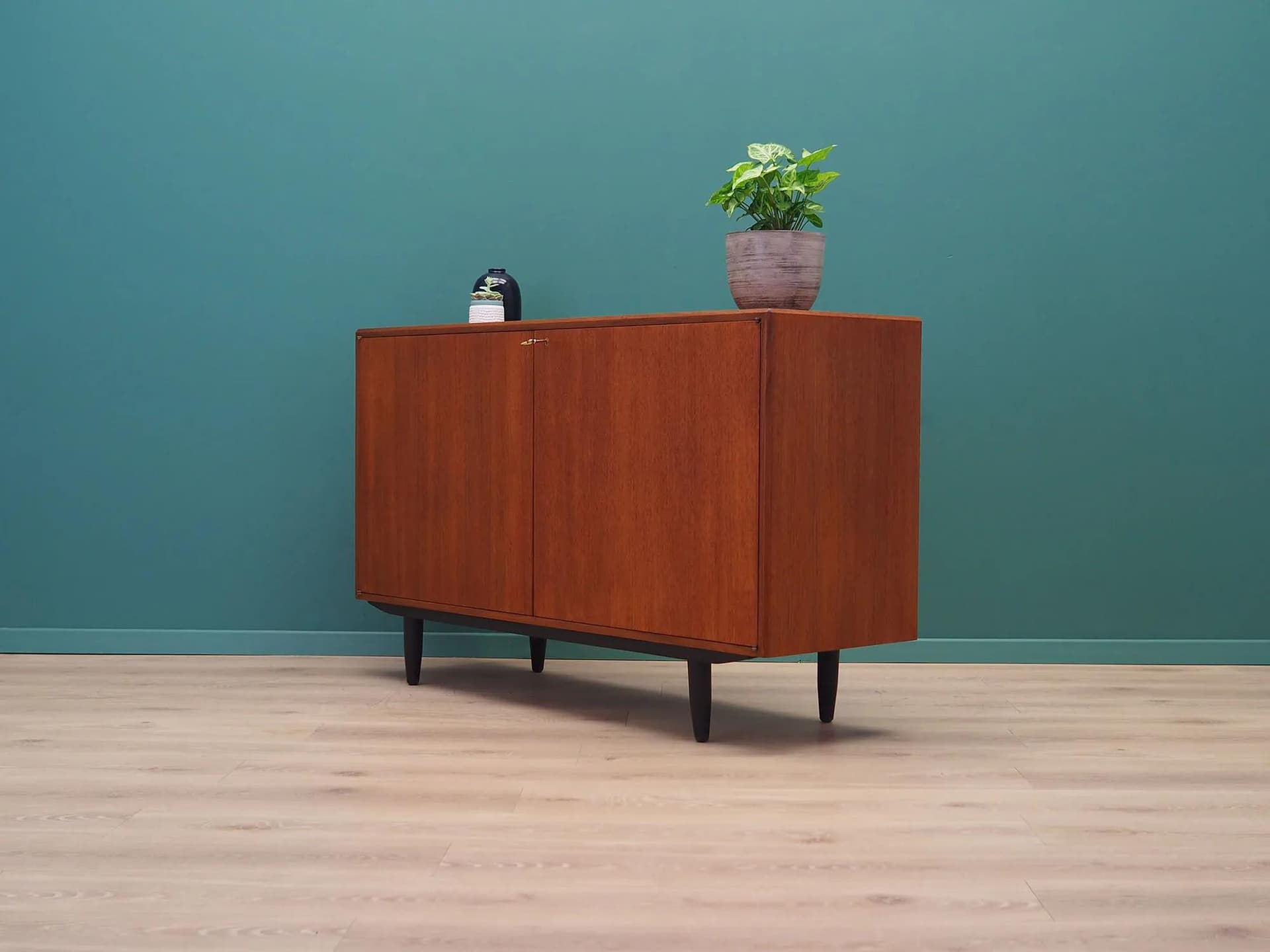 Komoda, teak brązowy, proj. B. Fridhagen, Bodafors, Szwecja, lata 70. - 44357