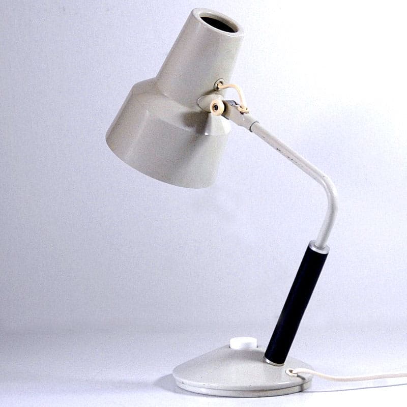 Lampa stołowa L 11, ivory white, metal, proj. J. Jacobsen, Norwegia, lata 50. - 44502