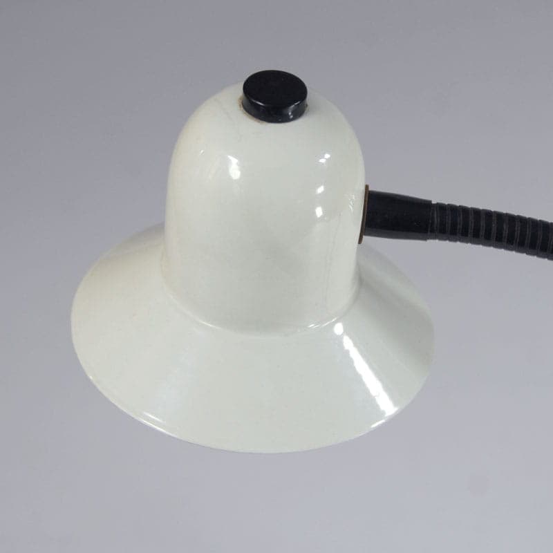 Desk lamp postmodern, ivory white metal, Veneta Lumi, Italy, 1980s. - 44473