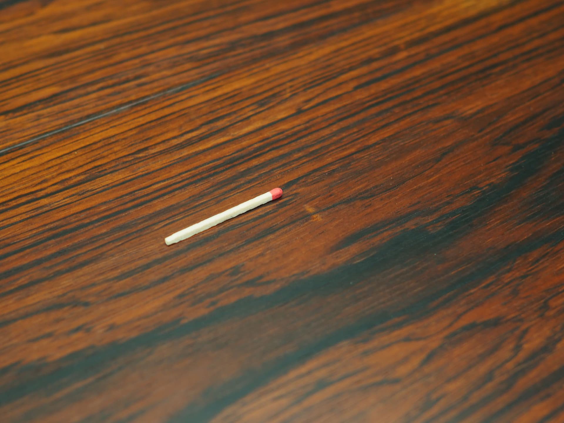 Stół okrągły, palisander brązowy, Dania, lata 60. - 50357