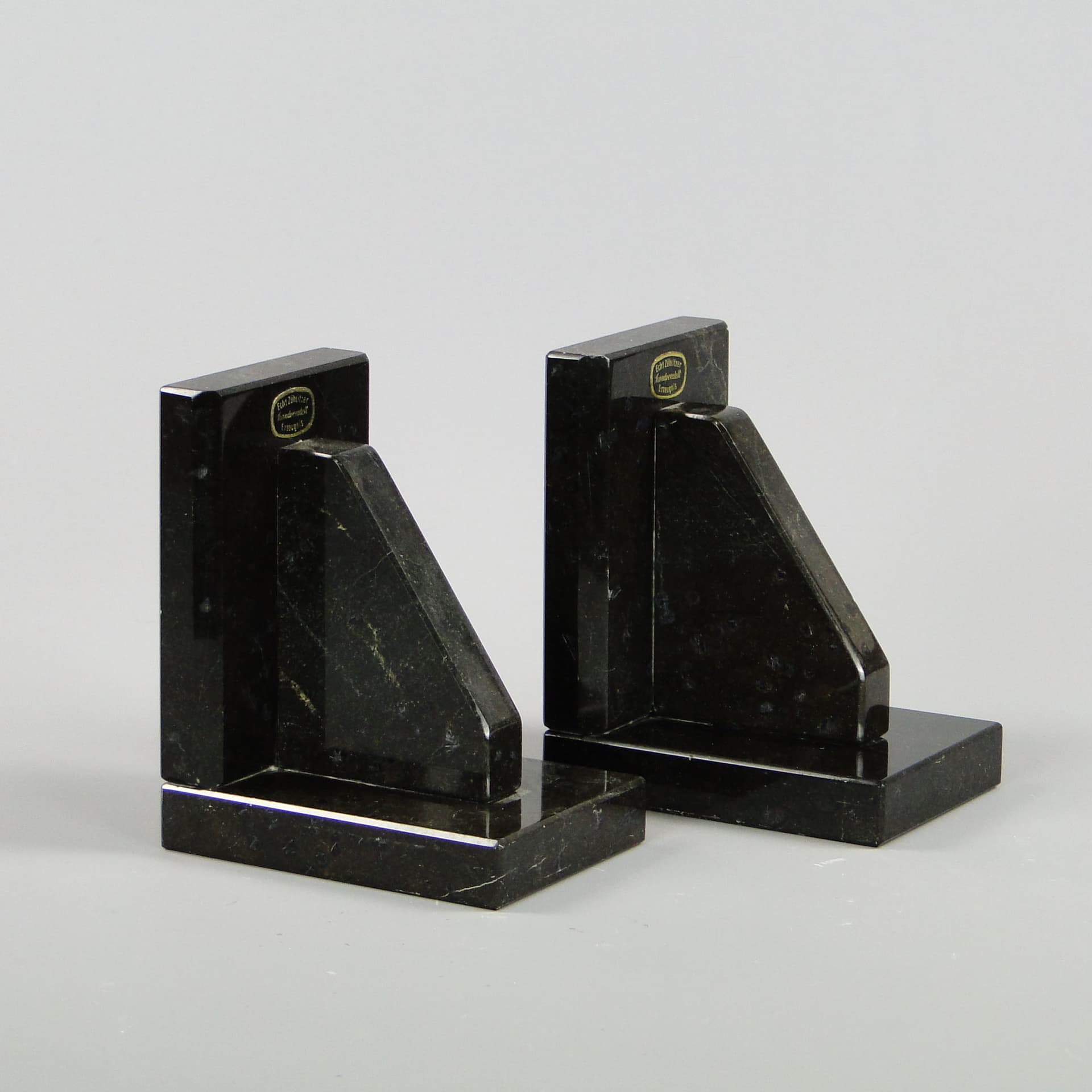 Podpórki do książek Art Deco, granit brązowy ciemny, Niemcy, lata 30. - 44831