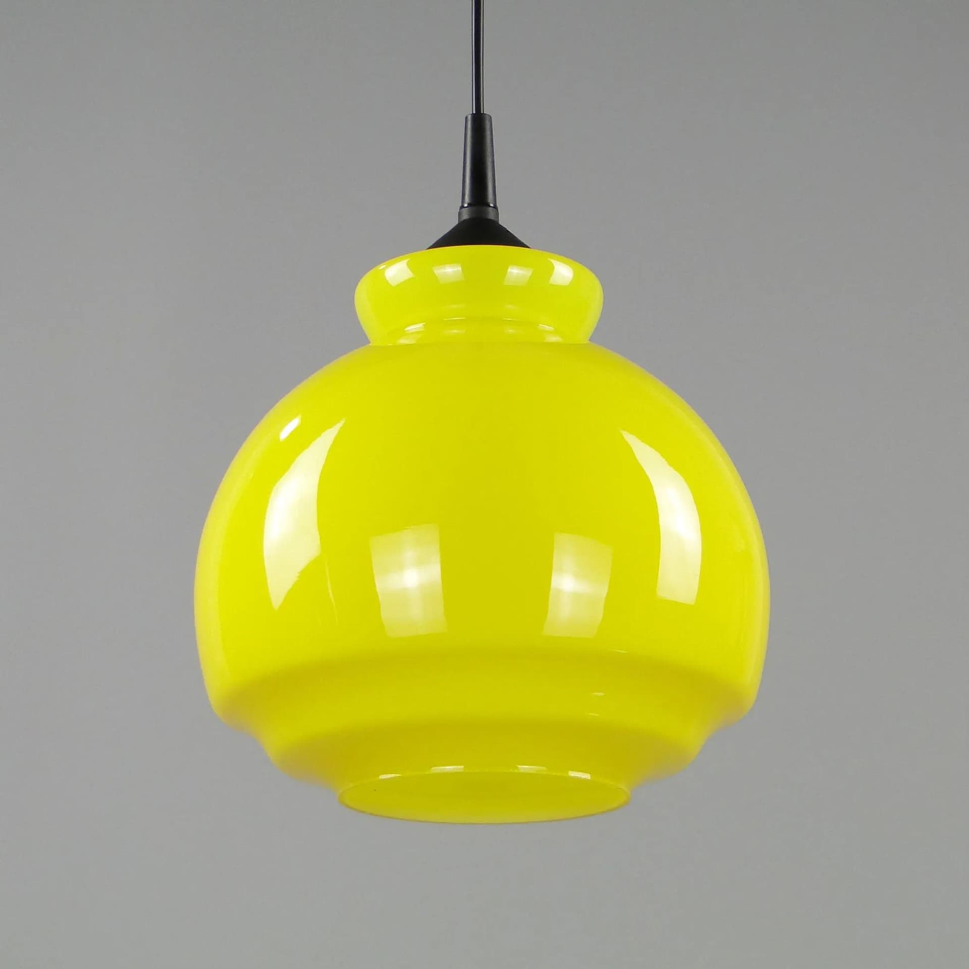 Lampa wisząca Pop Art, szkło żółty, Polam, Polska, lata 60. - 45086