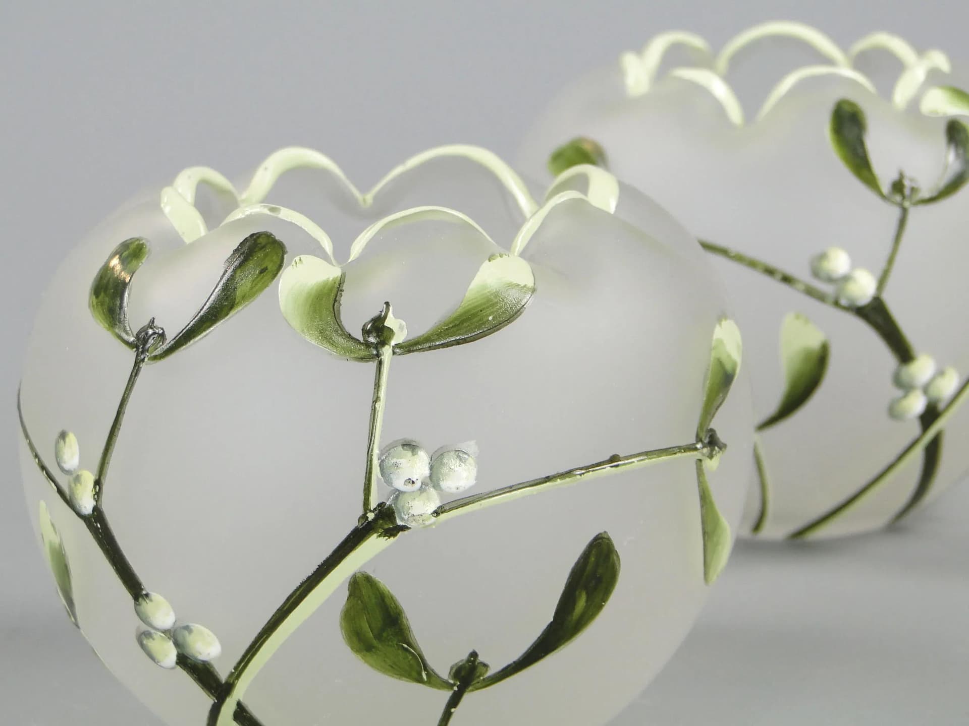 Para wazonów secesyjnych, białe szkło, Legras St Denis Mont Joye, Francja, lata 10. - 45303