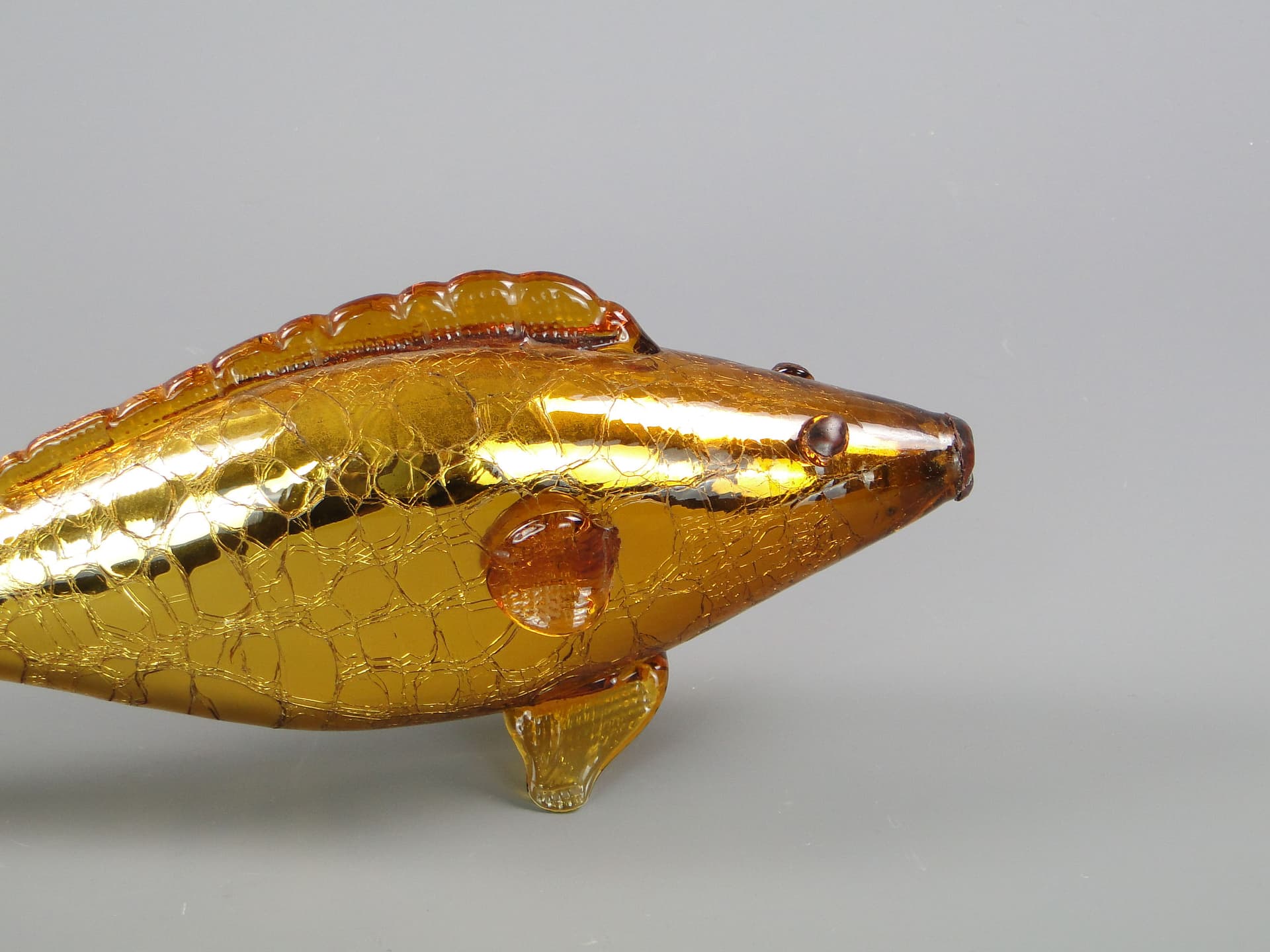 Fish figurine, golden, glass, Czechoslovakia, 1960s - 45276