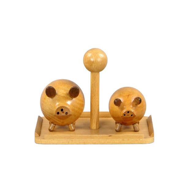 Pair of pig salt shakers, light brown mahogany wood, Sweden, 1960s. - DIMENSION