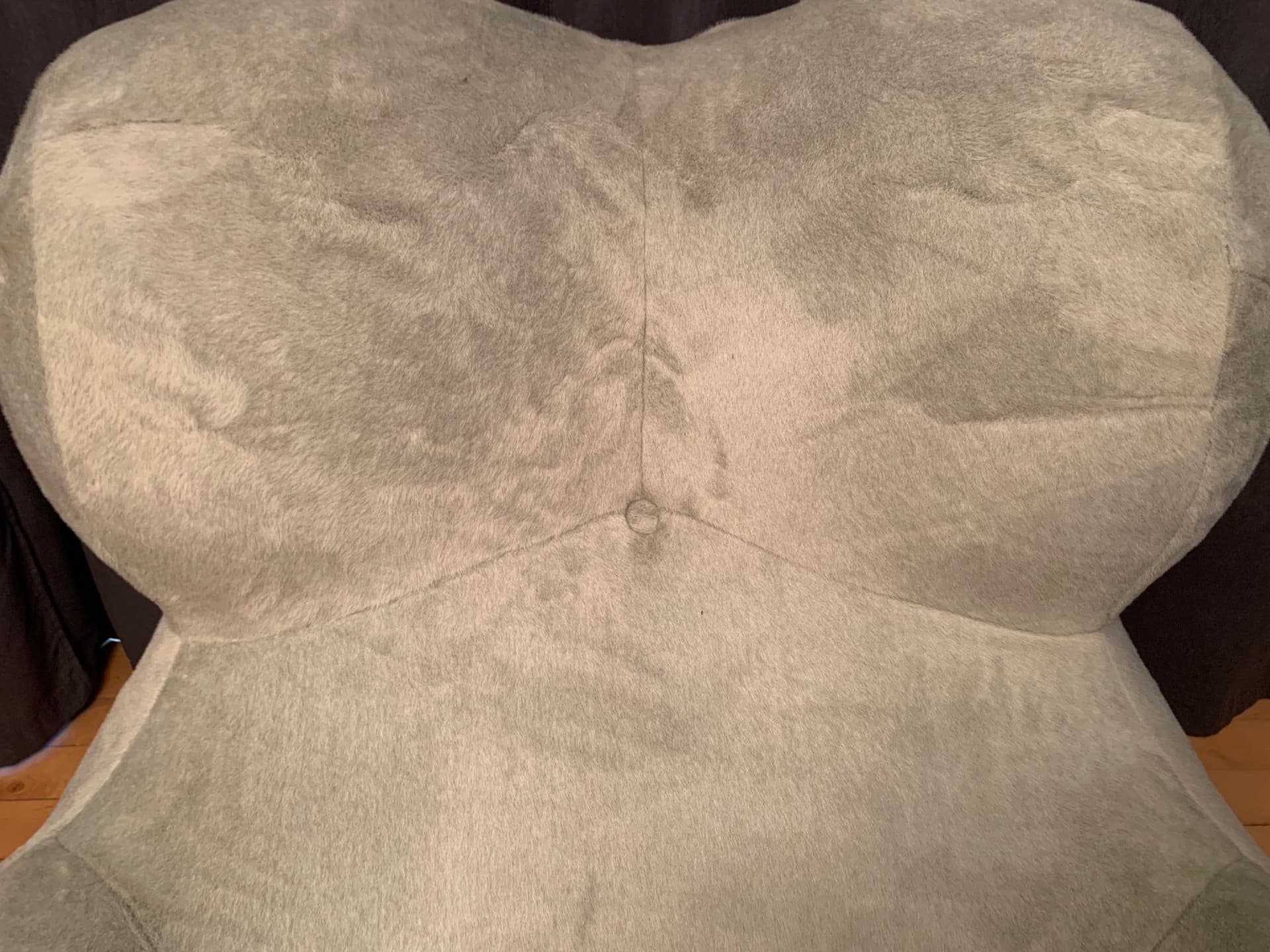 Armchair Big Mama, beige velvet, by G. Pesce, B&B Italia, Italy - 45623