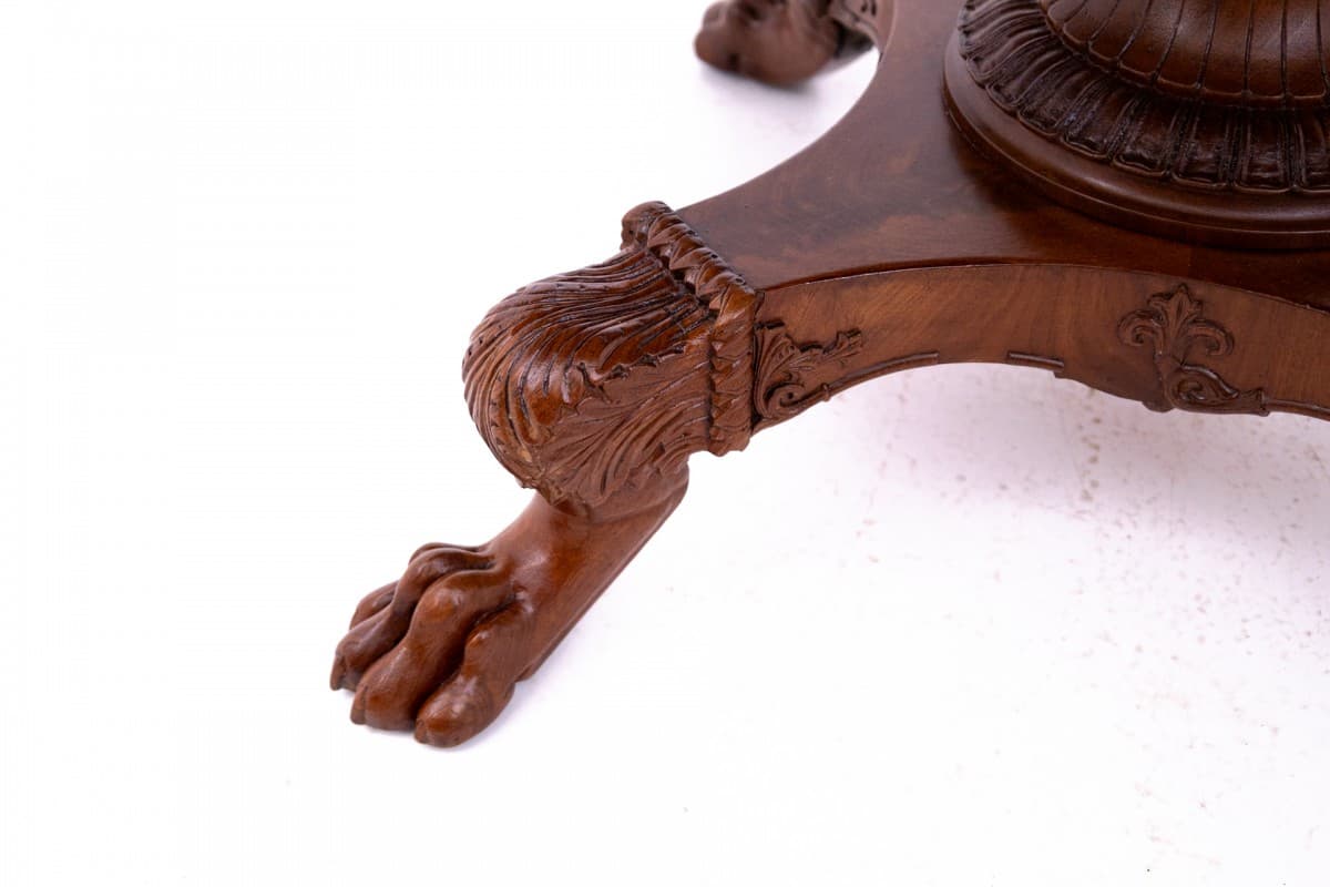 Brązowy stół na lwich łapach, Norwegia, koniec XIX wieku - 47754