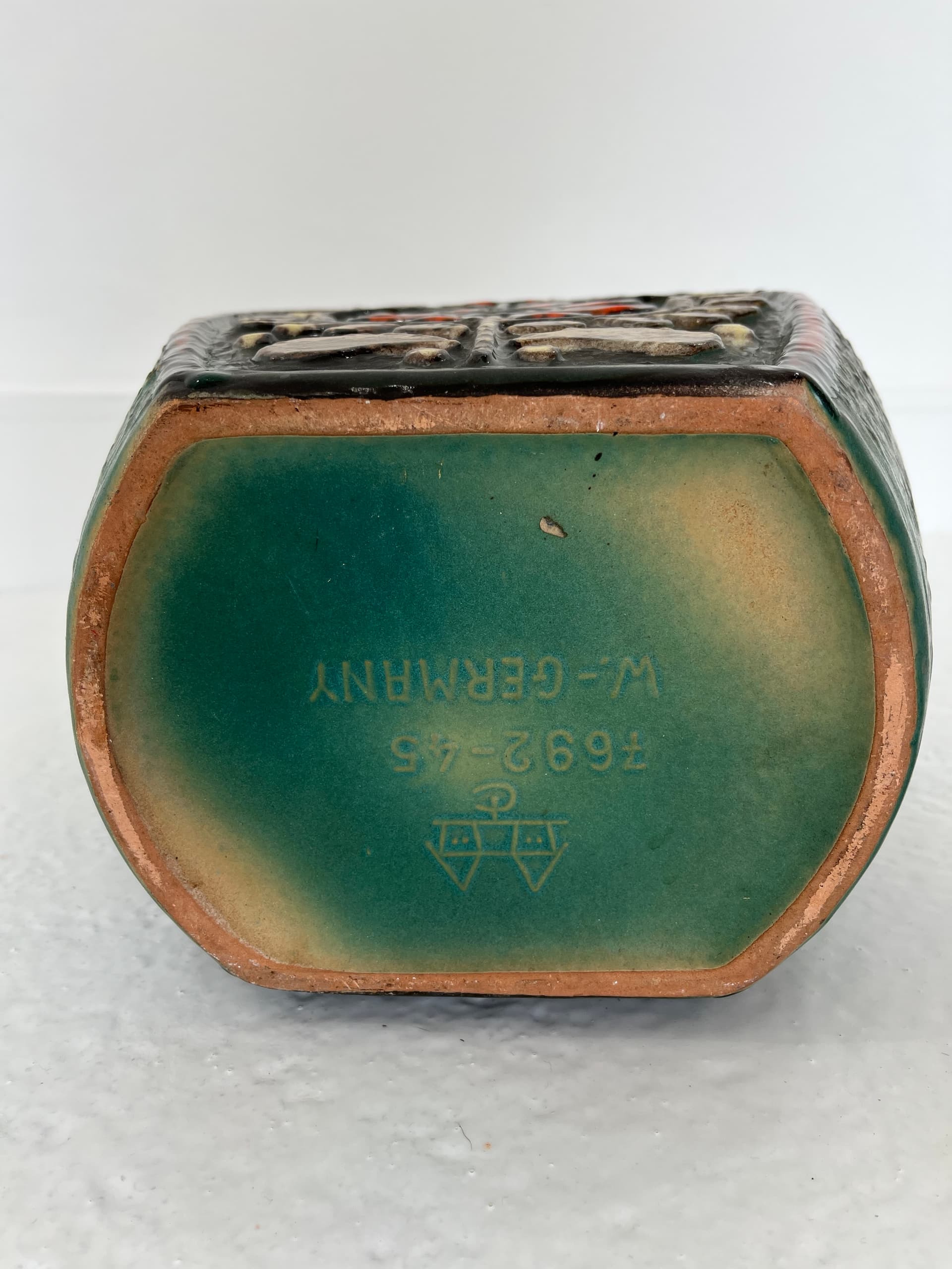 Wazon ceramiczny zielony, proj. P. Dieter, Niemcy, lata 70. - 45979