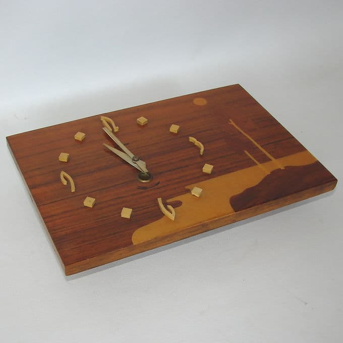 Zegar ścienny MAJAK, złoty, metal, ZSRR, lata 70. - 46553