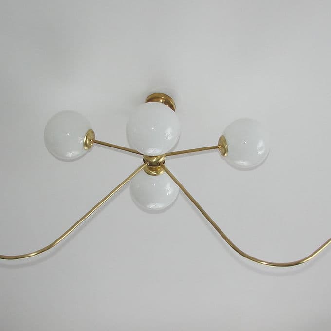 Żyrandol Stilnovo, mosiądz złoty, szkło białe, Włochy, lata 60. - 46519