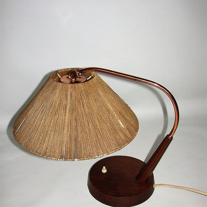 Lampa stołowa, beżowy sznurek, teak, mosiądz miedziowany, Szwajcaria, lata 60. - 46447