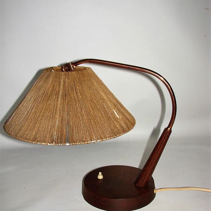 Lampa stołowa, beżowy sznurek, teak, mosiądz miedziowany, Szwajcaria, lata 60. - 46448