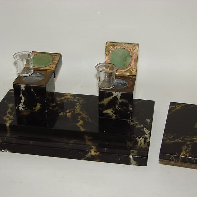 Inkwell Art Deco, black marble, 1940s. - 46378