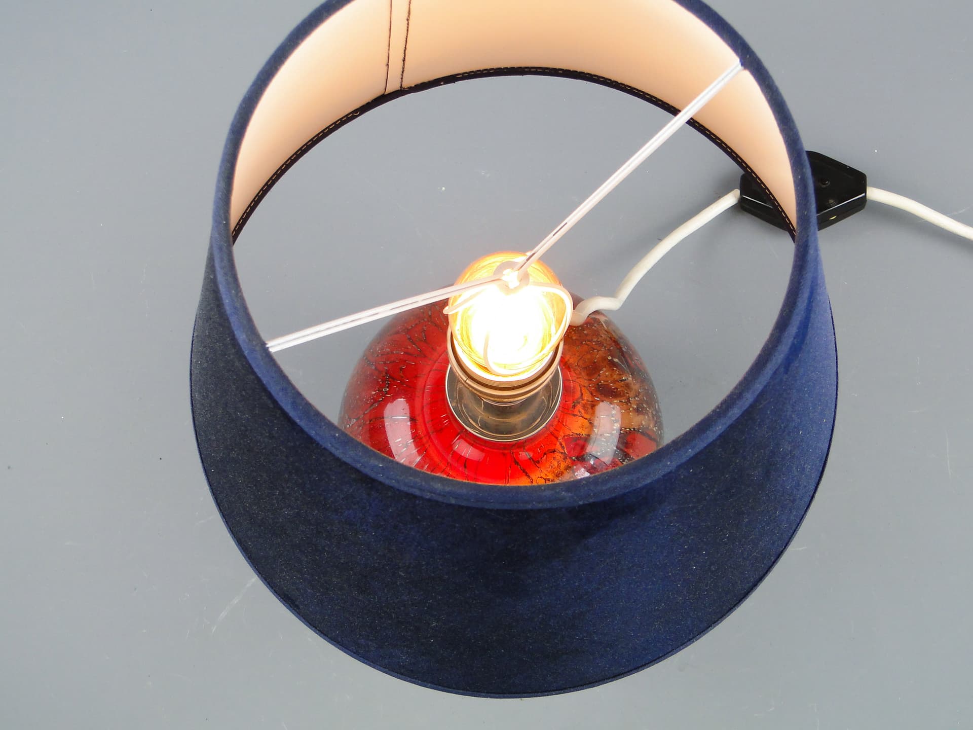 Lampa stołowa Ikora, szkło multikolor, velvet granatowy, WMF, Niemcy, lata 30. - 46967