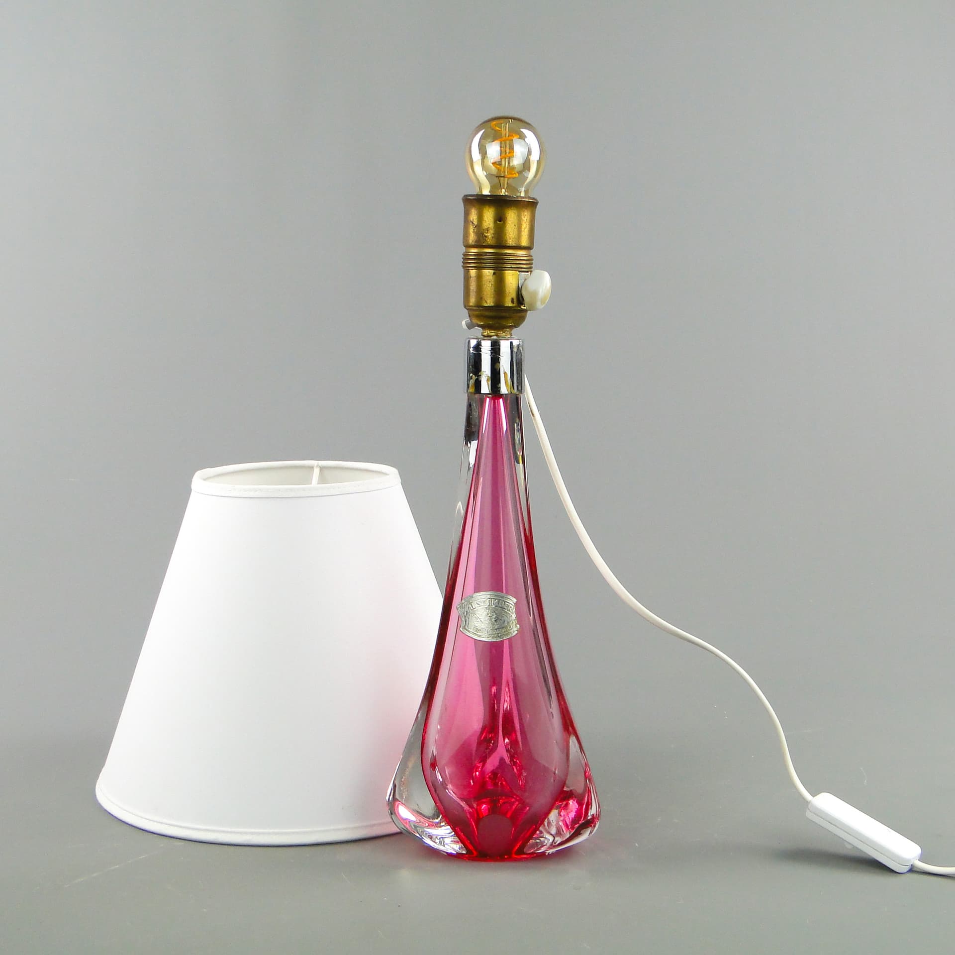 Lampa stołowa, szkło różowy, Val St Lambert, Belgia, lata 60. - 47200