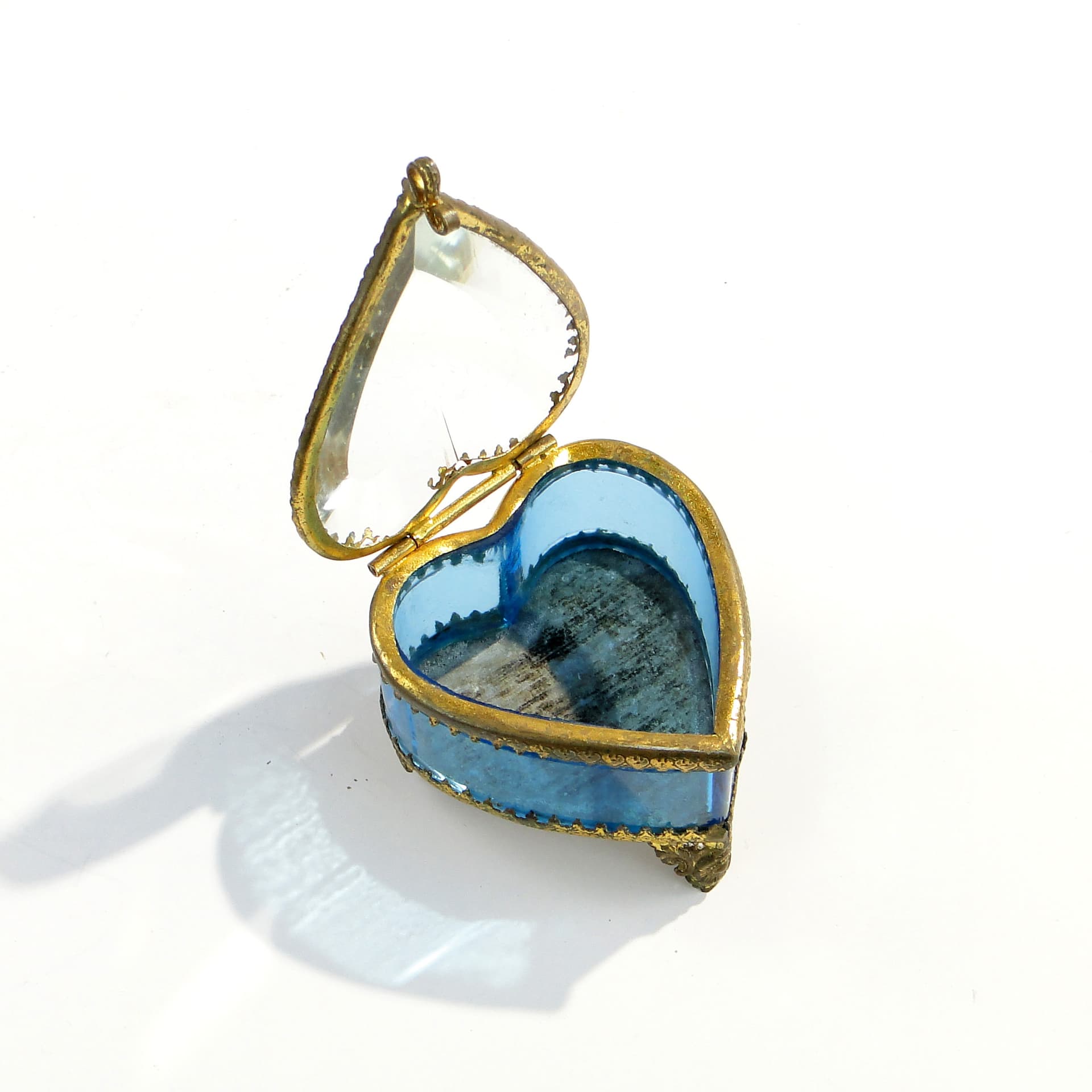 Jewelry Box Heart, turquoise crystal, Austria, 19th c. - 47278