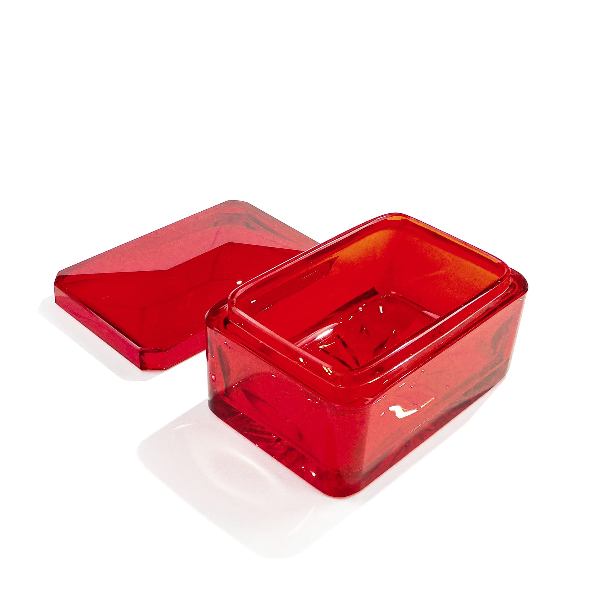 Decorative box, Art Deco, red crystal glass, Czechoslovakia, 1920s. - 47515