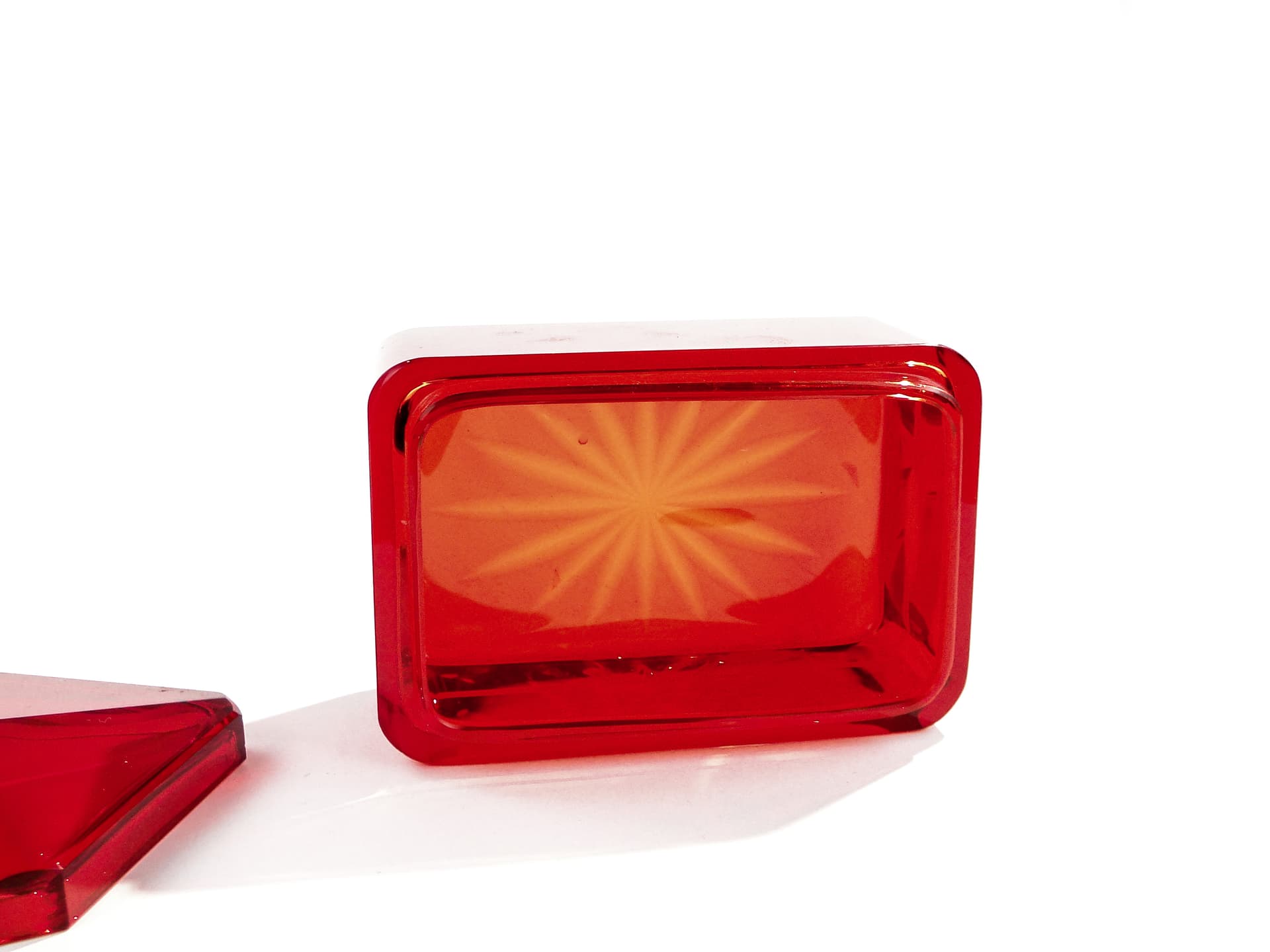 Decorative box, Art Deco, red crystal glass, Czechoslovakia, 1920s. - 47520