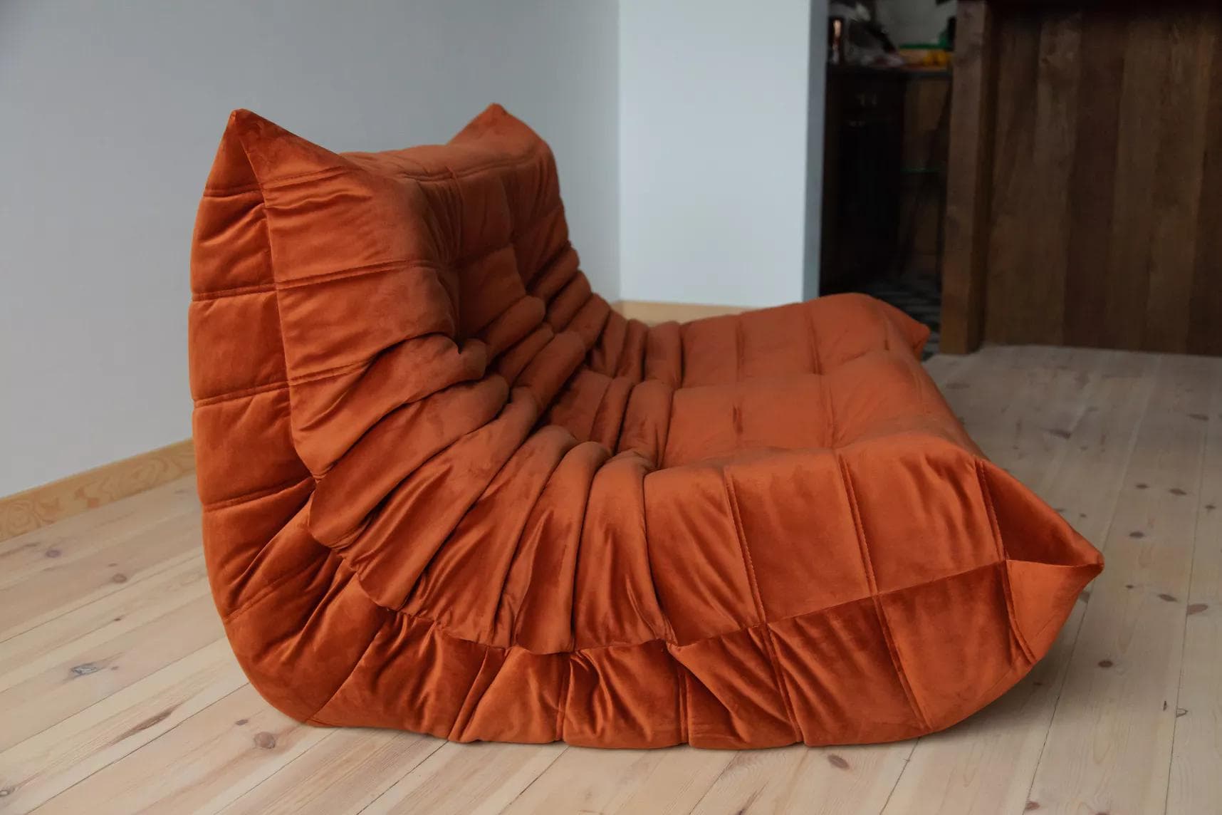 Sofa Togo dwuosobowa, velvet pomarańczowy bursztyn - 51130