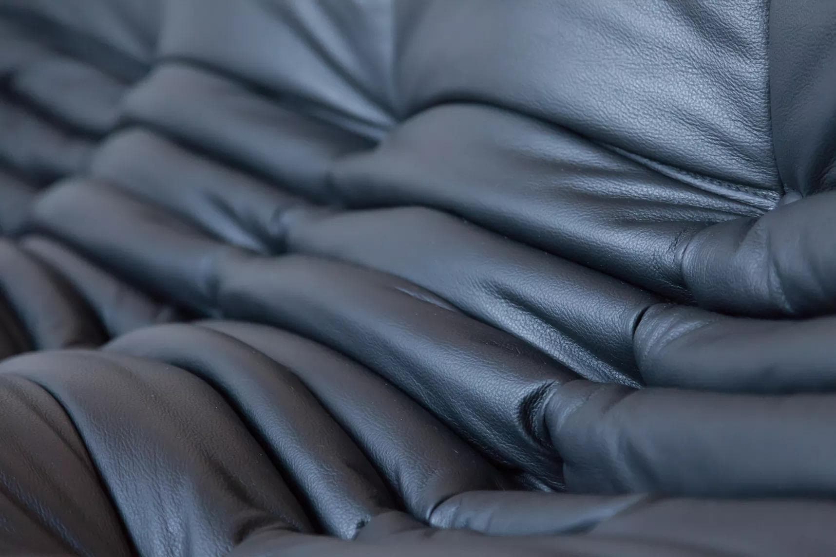 Sofa Togo trzyosobowa, skóra czarna madras - 51268