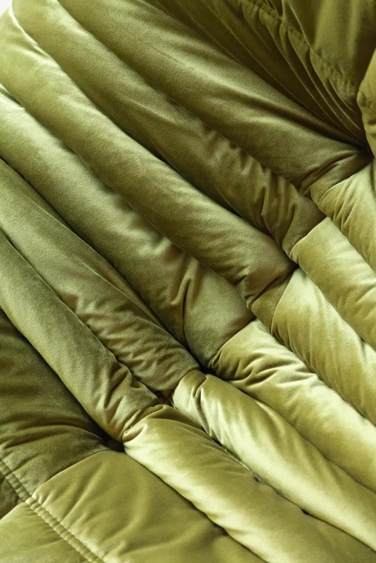 Fotel wypoczynkowy Togo z podnóżkiem, velvet zielony oliwka - 52181