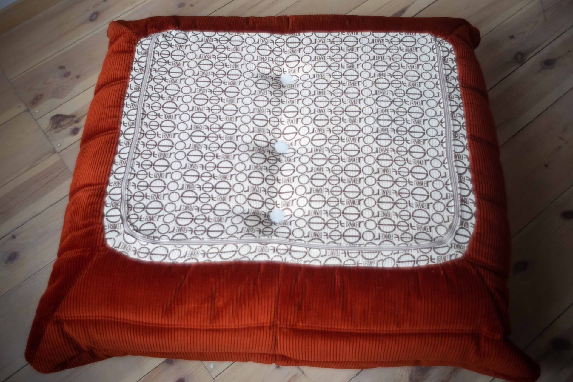 Podnóżek Togo, cord bursztyn - 52318