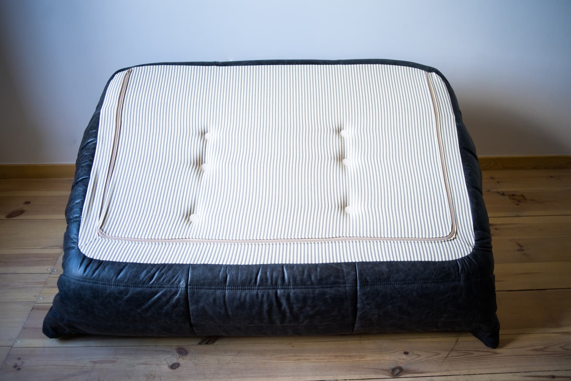 Sofa Togo dwuosobowa, skóra czarna dubai - 52440