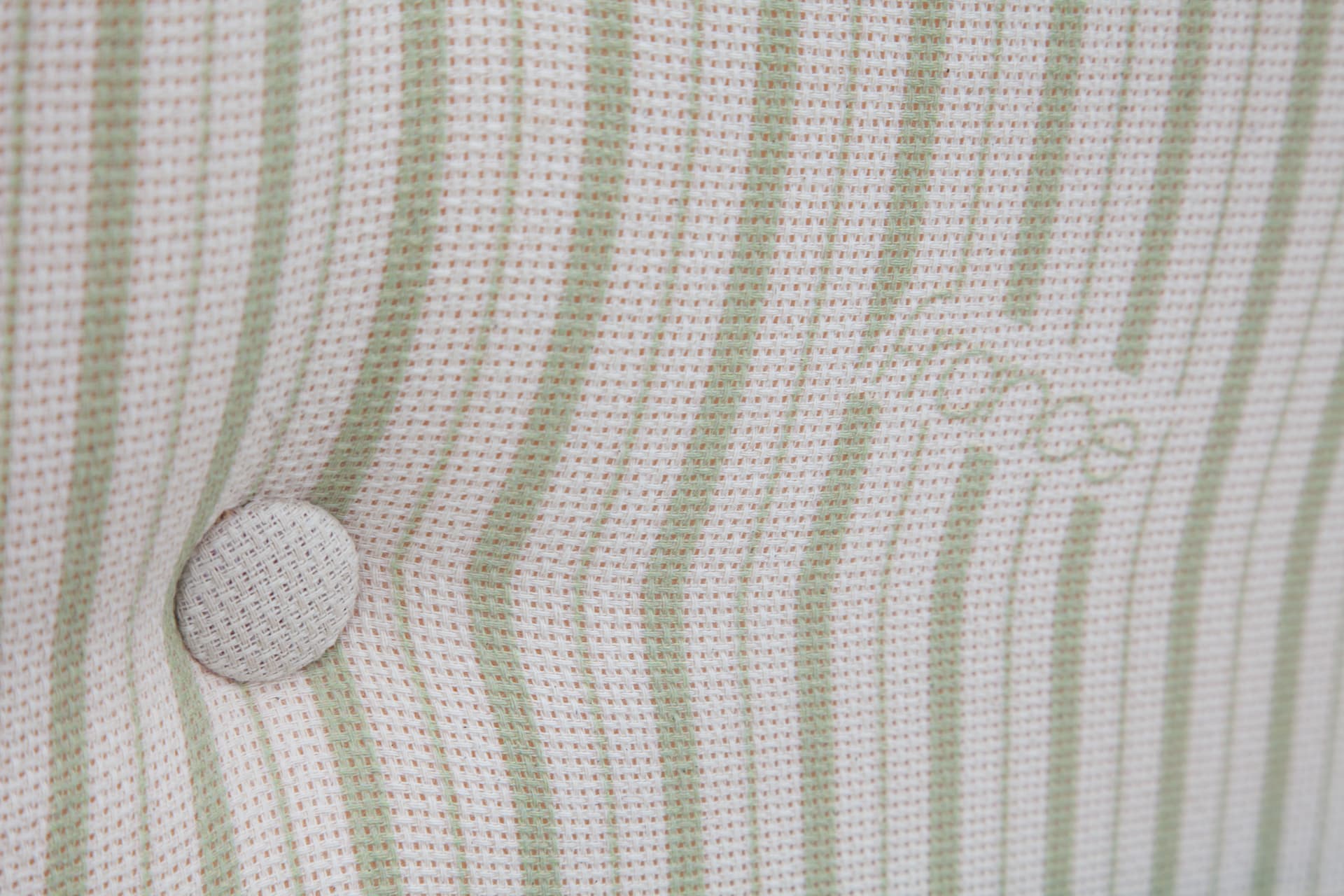 Fotel wypoczynkowy Togo, mikrofibra off-white - 52428