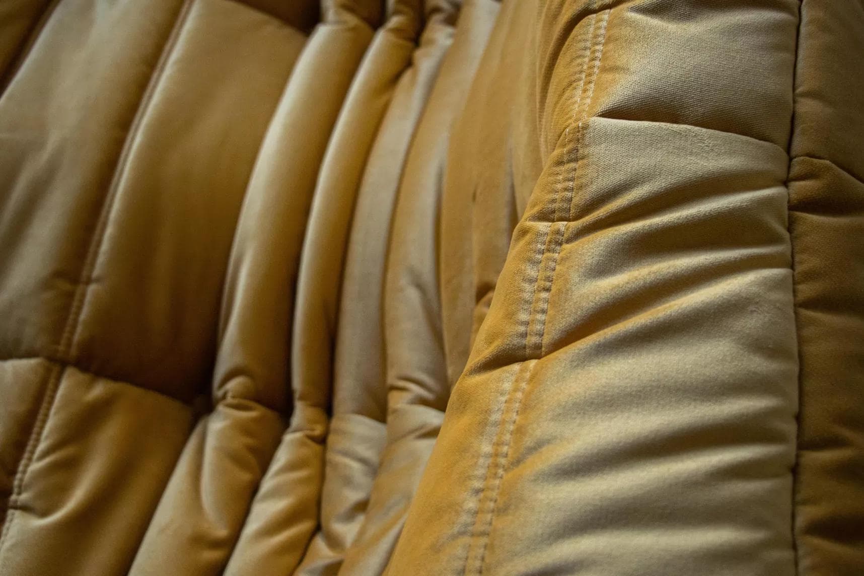 Sofa Togo dwuosobowa, mikrofibra cytrynowy żółty - 165209