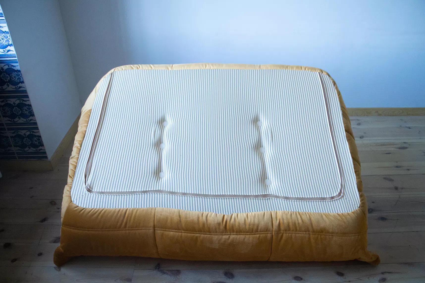 Sofa Togo dwuosobowa, mikrofibra cytrynowy żółty - 165207