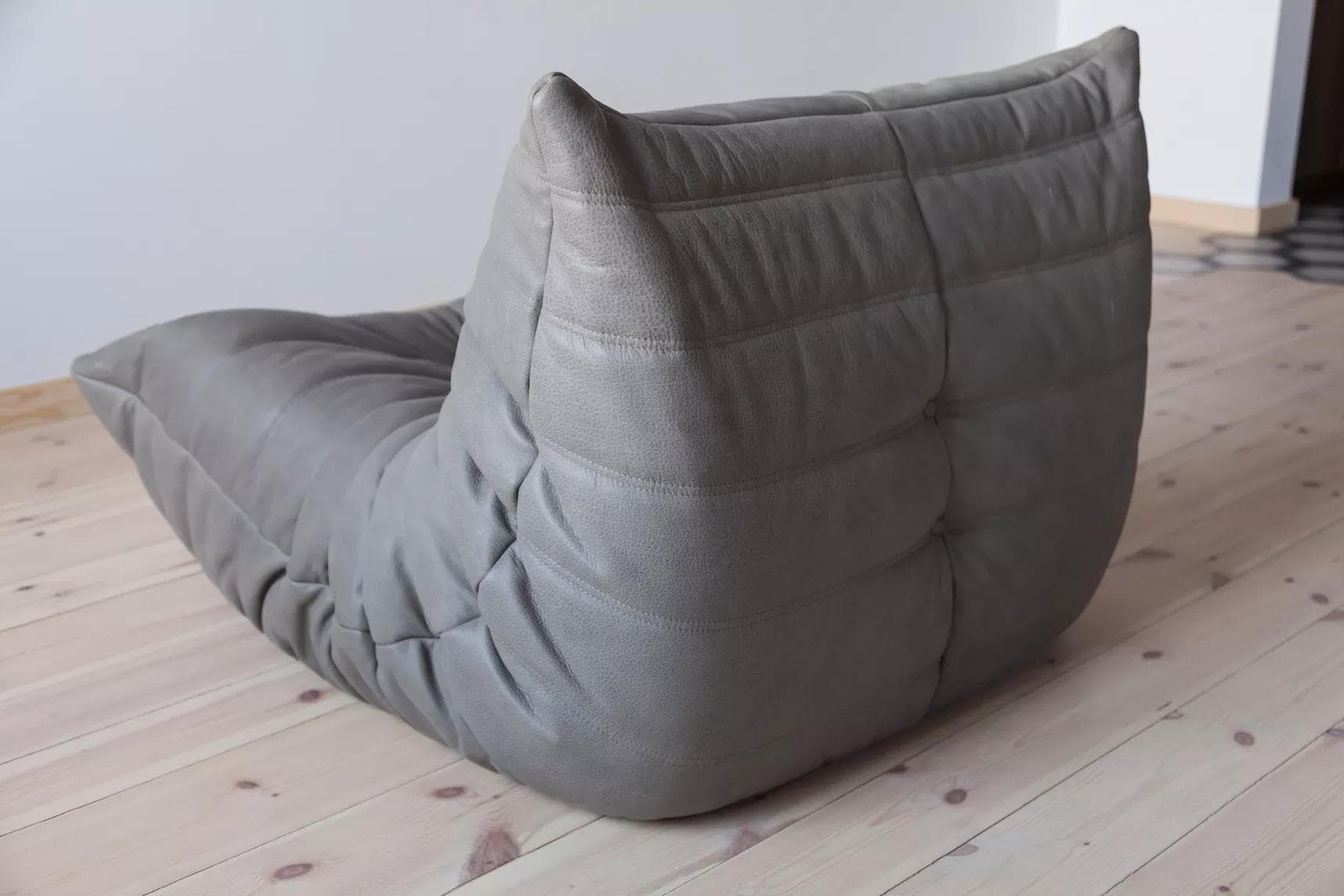 Fotel wypoczynkowy Togo, skóra szara madras - 165308