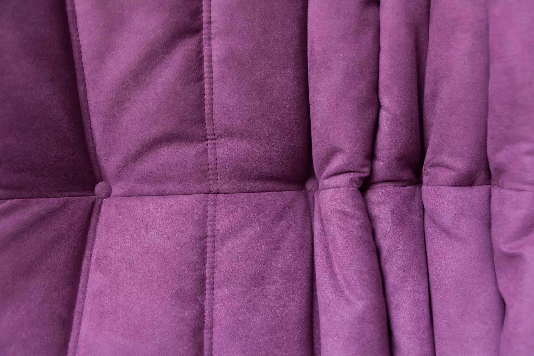 Fotel wypoczynkowy Togo, mikrofibra bakłażan - 165737