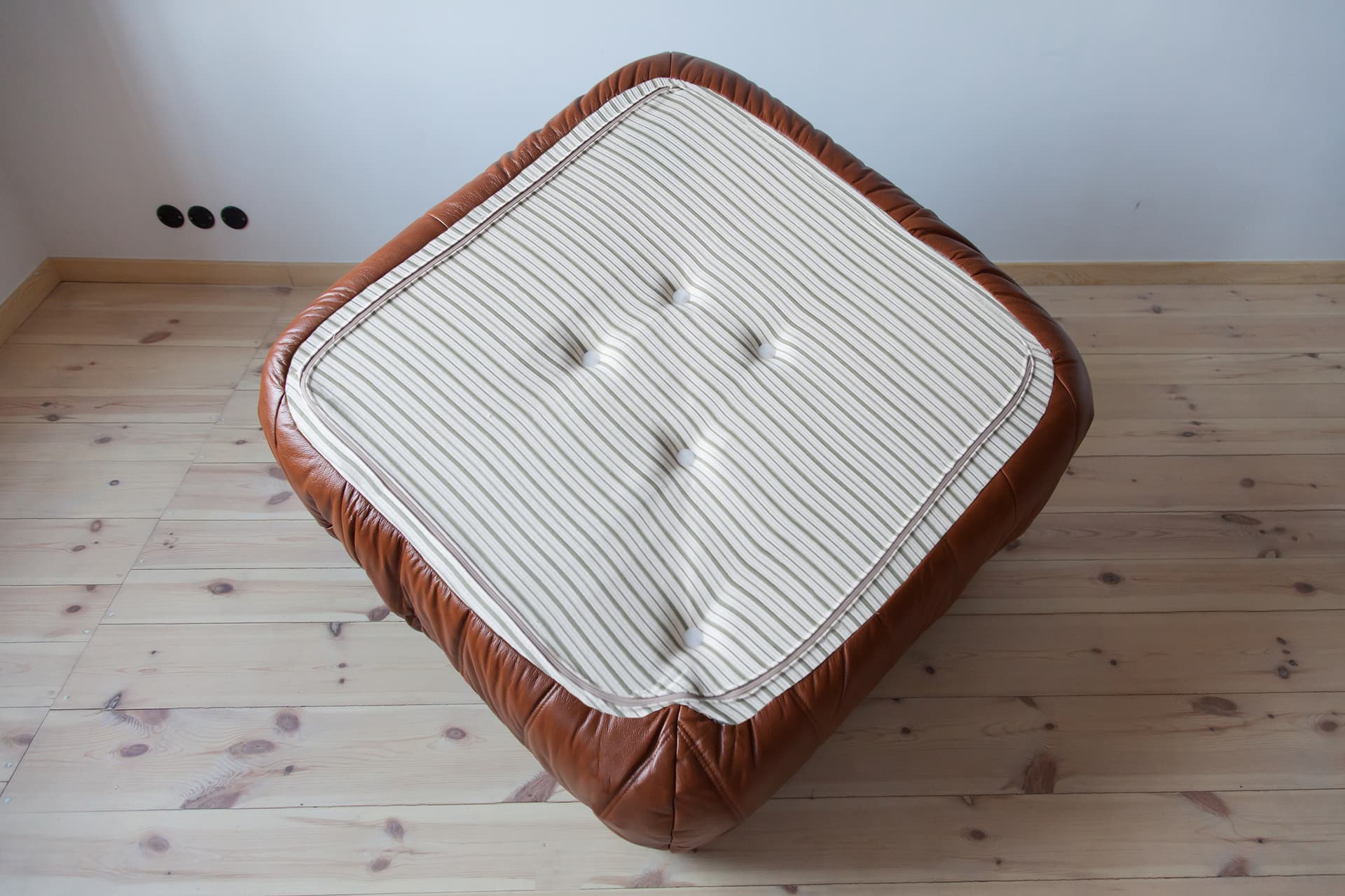 Narożnik Togo, skóra brązowa whisky - 165925