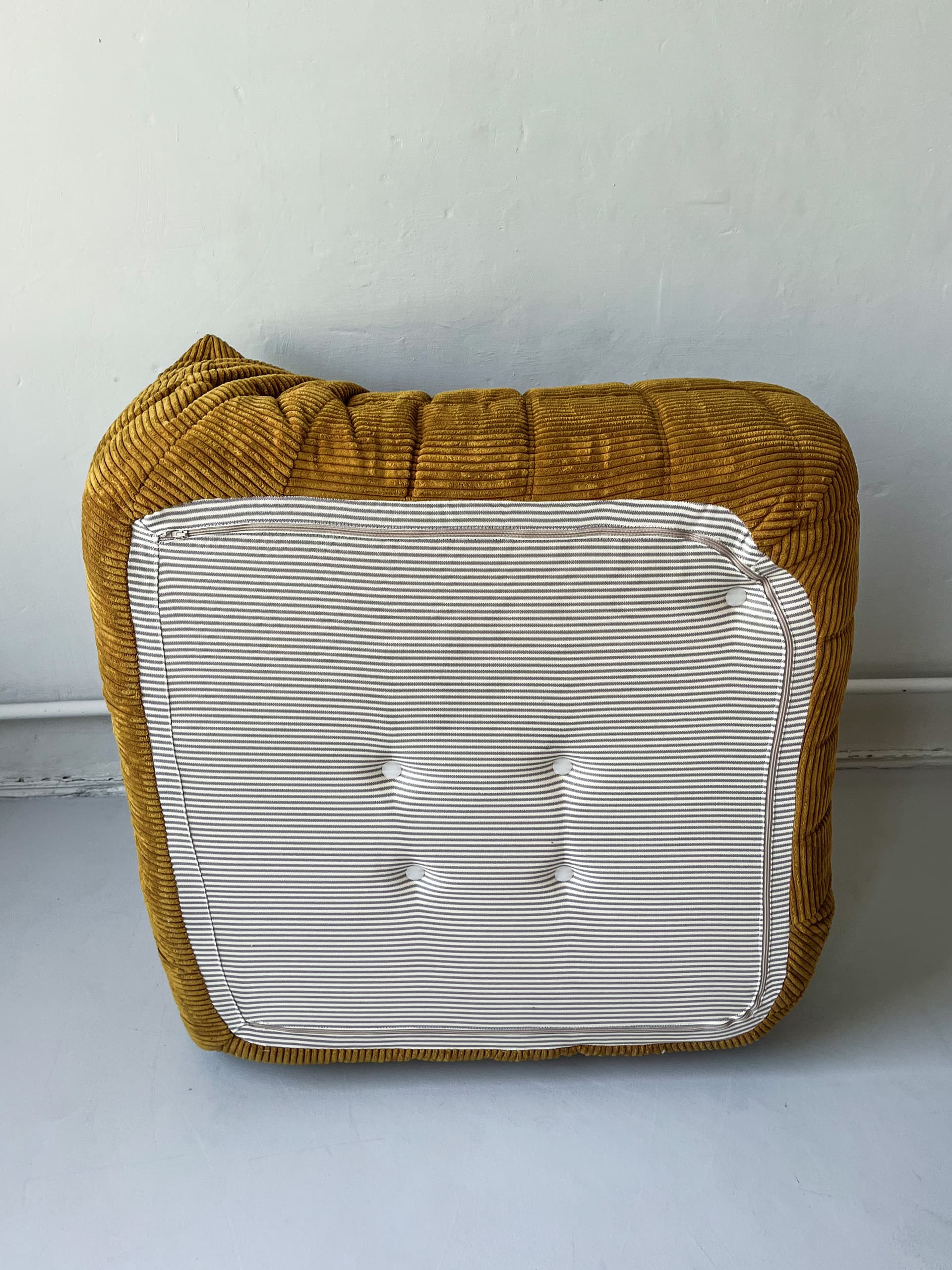 Narożnik Togo, cord piaskowy brąz - 165350