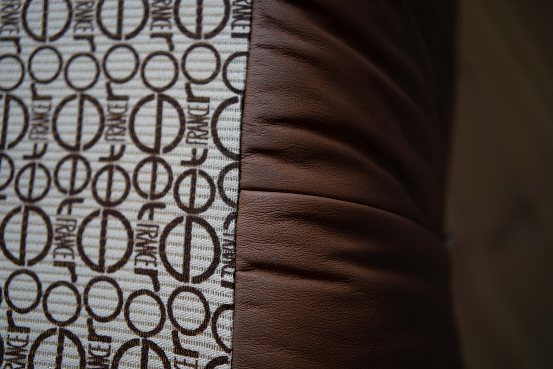 Sofa Togo trzyosobowa, skóra brązowa folk - 166128