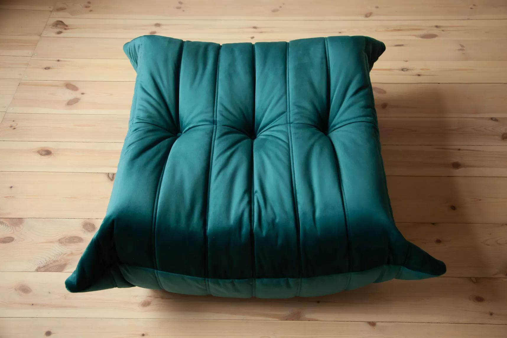 Fotel wypoczynkowy Togo z podnóżkiem, velvet zielony cyraneczka - 166178