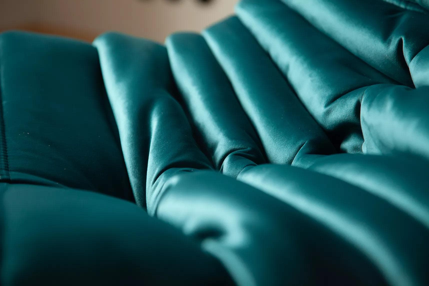 Fotel wypoczynkowy Togo z podnóżkiem, velvet zielony cyraneczka - 166174