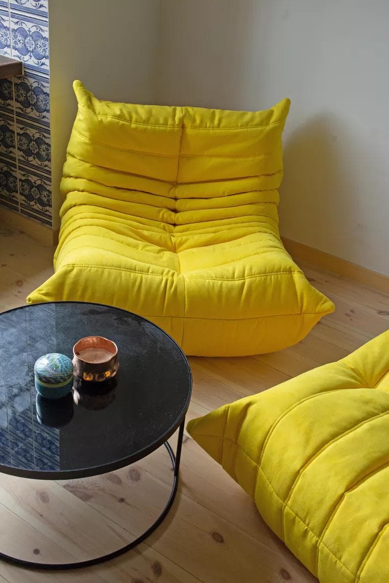 Fotel wypoczynkowy Togo z podnóżkiem, mikrofibra cytrynowy żółty - 166241