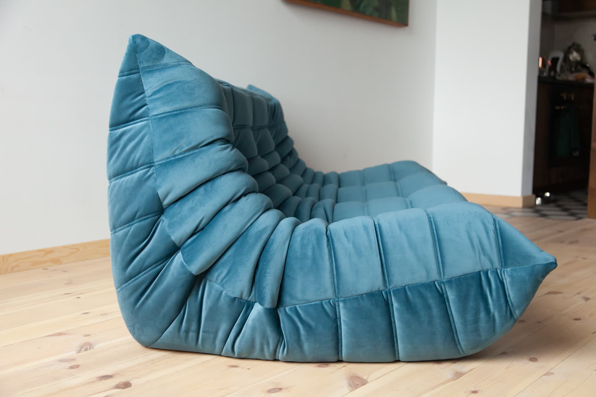 Sofa Togo trzyosobowa, velvet błękitny morski - 166472
