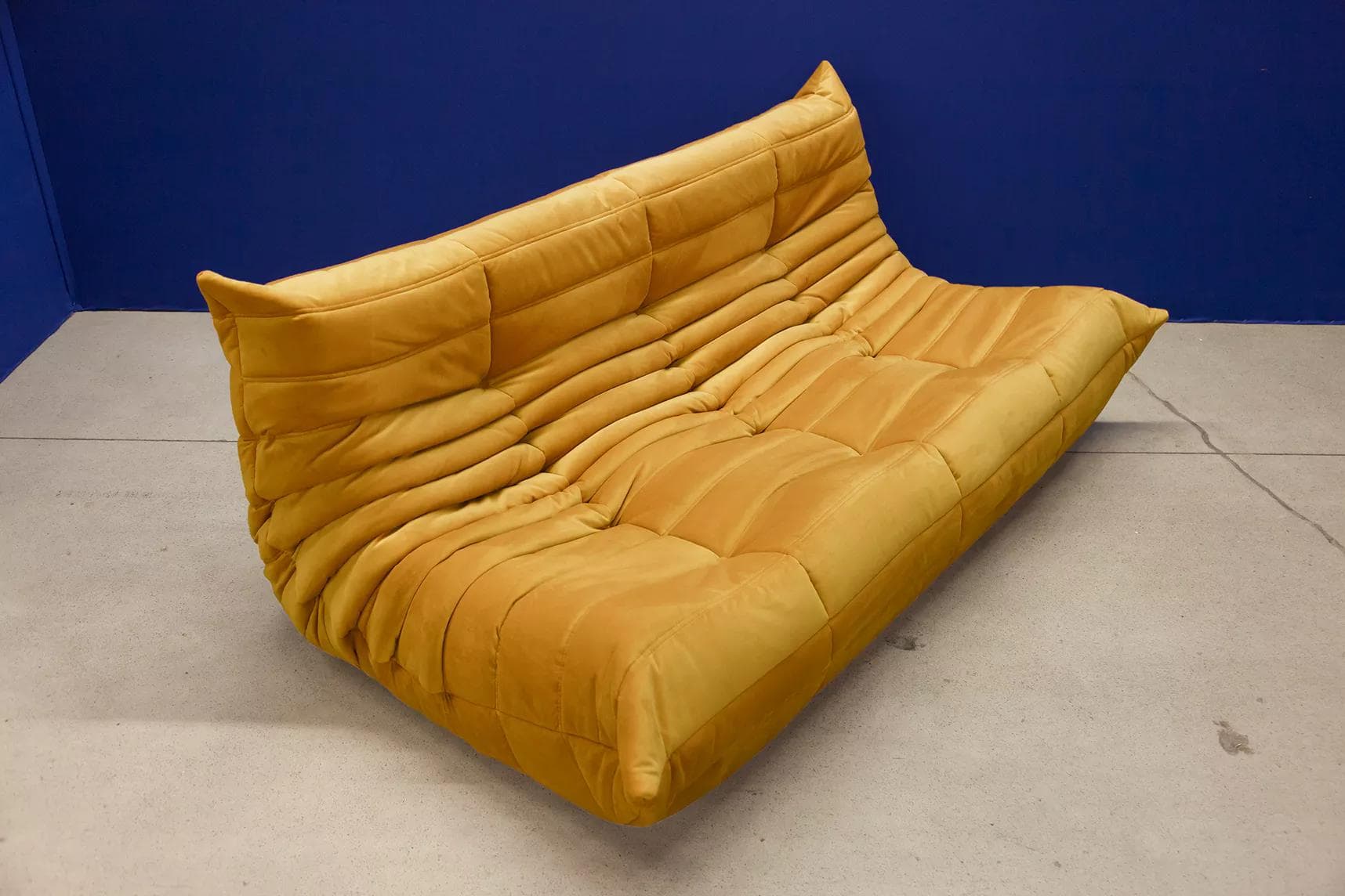Sofa Togo dwuosobowa, velvet musztardowy żółty - 166033