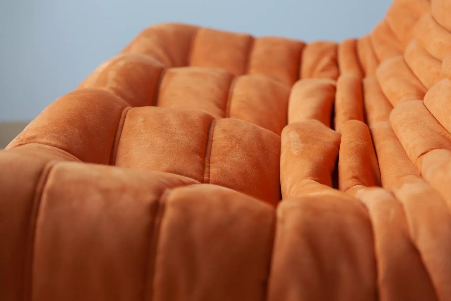 Sofa Togo trzyosobowa, mikrofibra pomarańcz - 166403